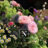 Panier de fleurs de saison roses Léonora par Narmino